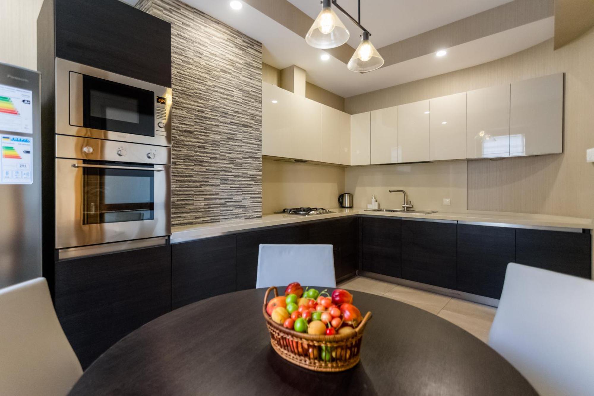 New Age Living Apartment Tbilisi ภายนอก รูปภาพ