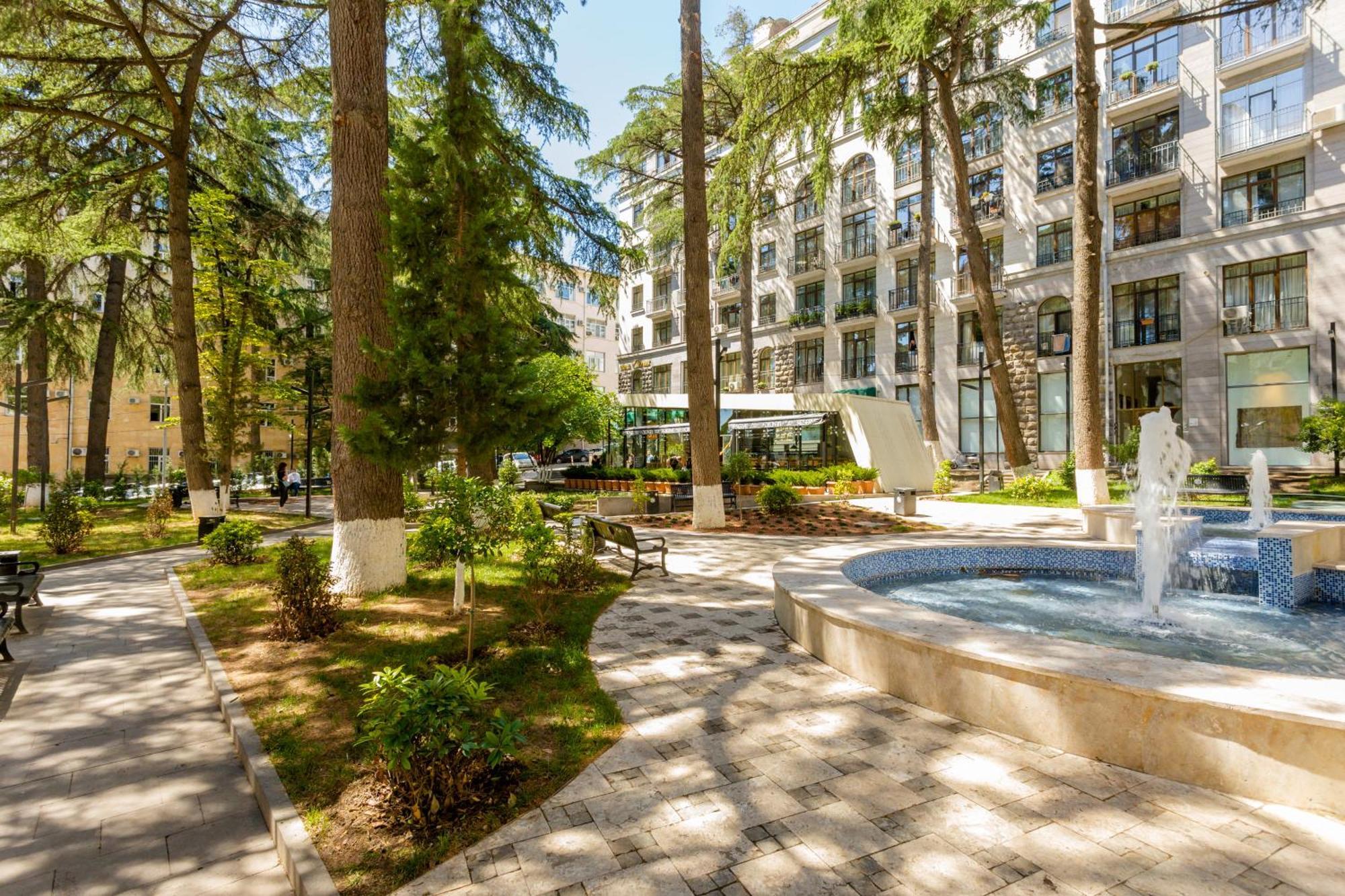 New Age Living Apartment Tbilisi ภายนอก รูปภาพ